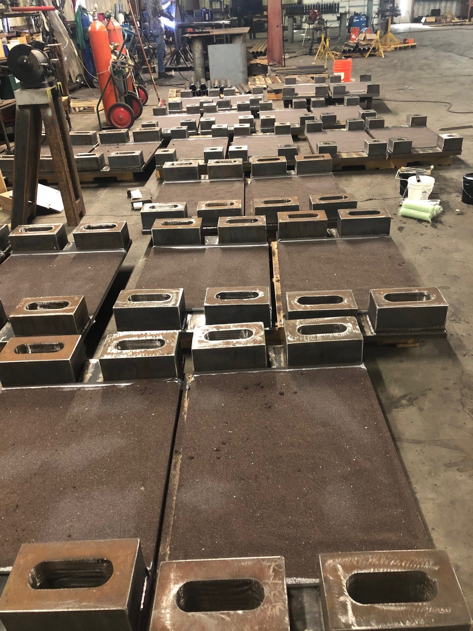 Fixed Bearings & Sole Plates